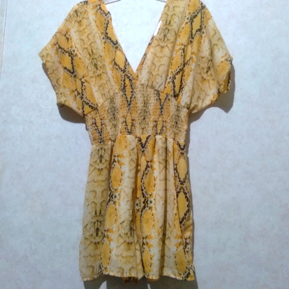 Juicy Gossip XOXO size large black and yellow snake print plunge neck top